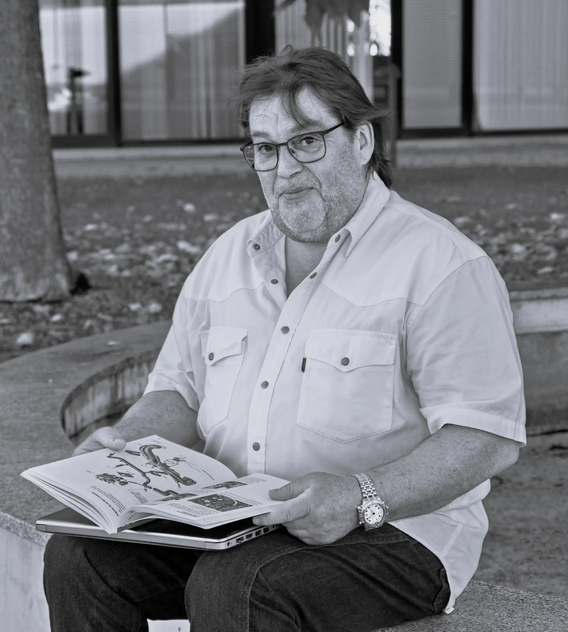 Ihr Ansprechpartner für ein Lektorat technischer Inhalte